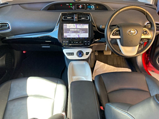 TOYOTA PRIUS 2016