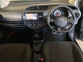 TOYOTA VITZ 2018