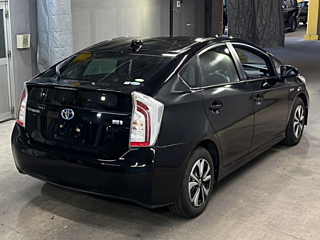 TOYOTA PRIUS 2014