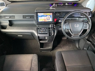 HONDA STEP WAGON 2016