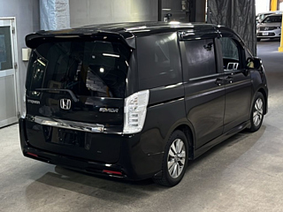 HONDA STEP WAGON 2013
