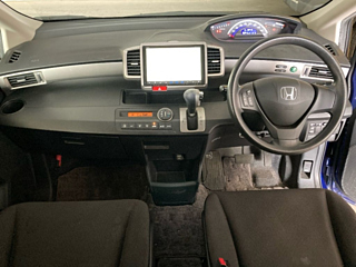 HONDA FREED 2012