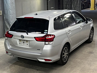 TOYOTA COROLLA FIELDER 2015
