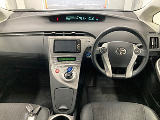 TOYOTA PRIUS 2012