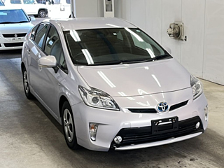 TOYOTA PRIUS 2012