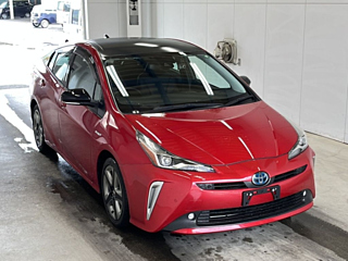 TOYOTA PRIUS 2019