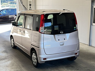 NISSAN ROOX 2012