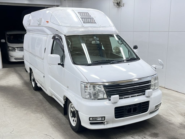NISSAN ELGRAND 2011