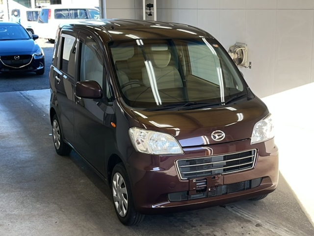 DAIHATSU TANTO EXE 2010