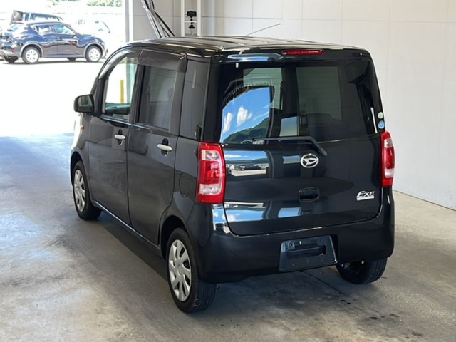 DAIHATSU TANTO EXE 2012