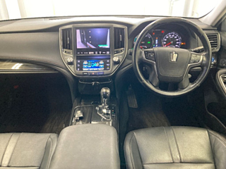 TOYOTA CROWN 2013