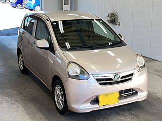 DAIHATSU MIRA E S 2013