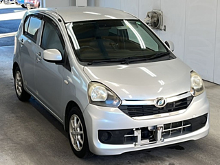 DAIHATSU MIRA E S 2013