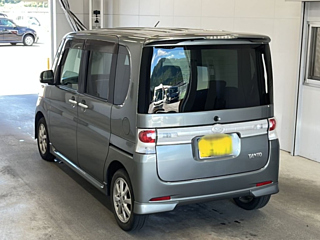 DAIHATSU TANTO 2008