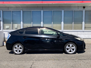 TOYOTA PRIUS 2013
