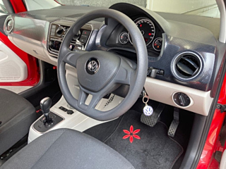 VOLKSWAGEN UP 2020
