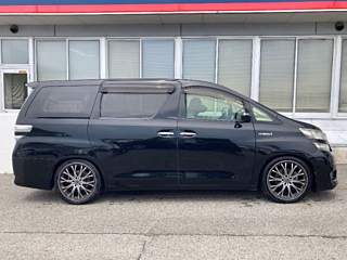 TOYOTA VELLFIRE 2012