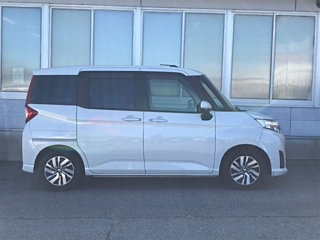 TOYOTA ROOMY 2019