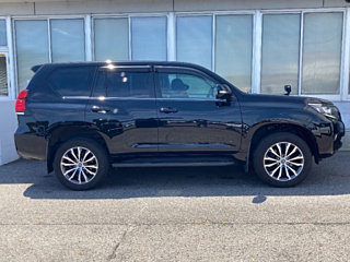 TOYOTA LAND CRUISER PRADO 2021