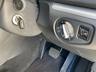 VOLKSWAGEN SHARAN 2012
