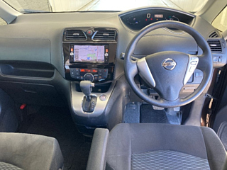 NISSAN SERENA 2015