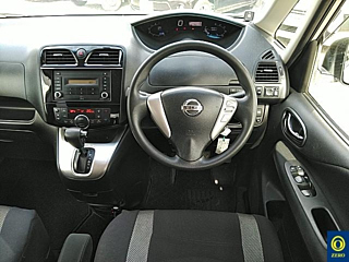 NISSAN SERENA 2014