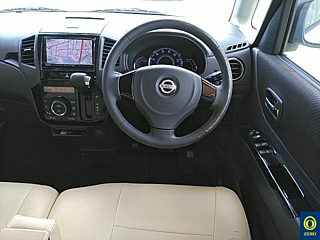 NISSAN ROOX 2012