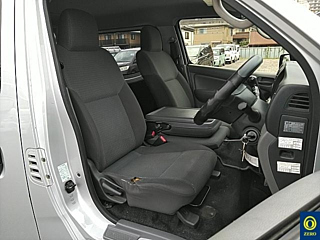 NISSAN CARAVAN VAN 2012