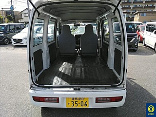 DAIHATSU HIJET VAN 2017