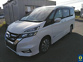 NISSAN SERENA 2017