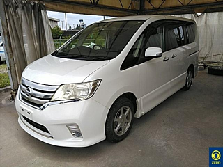 NISSAN SERENA 2010