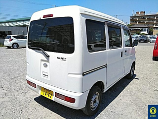 DAIHATSU HIJET VAN 2013