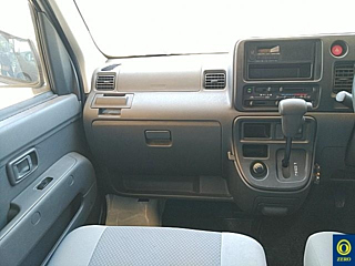 DAIHATSU HIJET VAN 2013