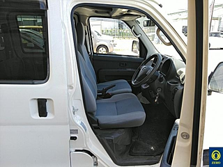 DAIHATSU HIJET VAN 2013