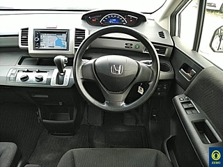 HONDA FREED 2014