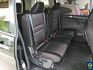 NISSAN SERENA 2017