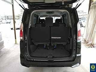 NISSAN SERENA 2017