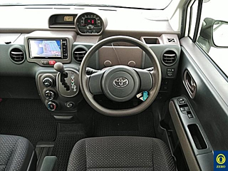TOYOTA SPADE 2014