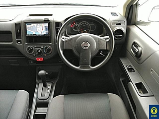 NISSAN AD 2019