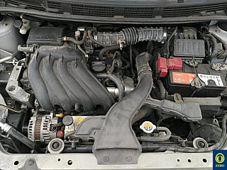NISSAN AD 2019