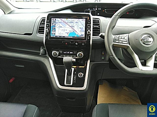 NISSAN SERENA 2019