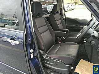 NISSAN SERENA 2019