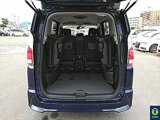 NISSAN SERENA 2019