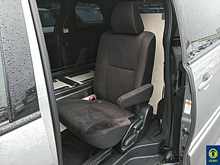 TOYOTA ESTIMA 2017