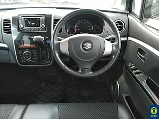 SUZUKI WAGON R 2011