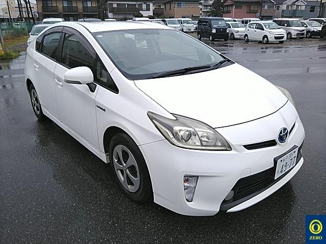 TOYOTA PRIUS 2012