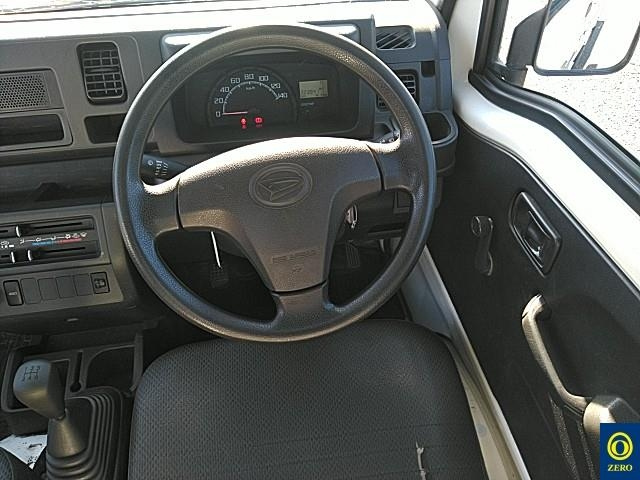 DAIHATSU HIJET TRUCK 2015