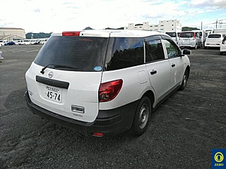 NISSAN AD 2020