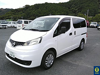 NISSAN NV200 2018