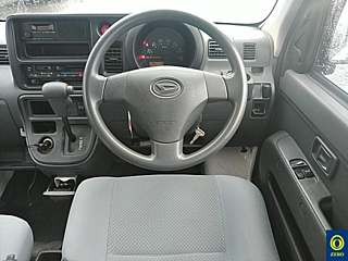 DAIHATSU HIJET VAN 2017